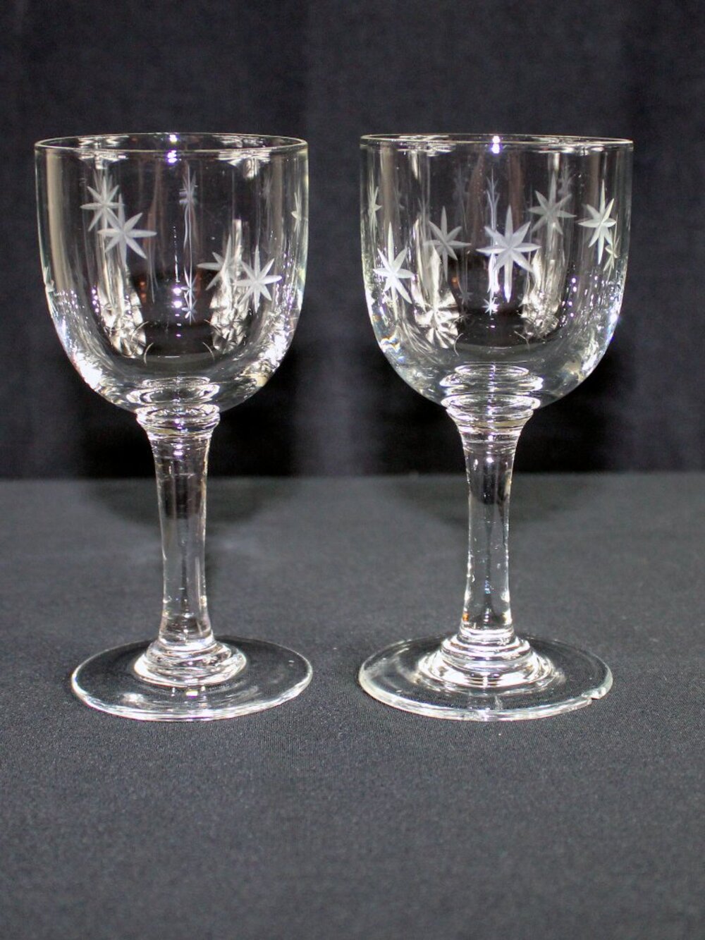 Vintage Etched Starburst Atomic MCM Cordial Shot Stemmed Glasses Set Of 2